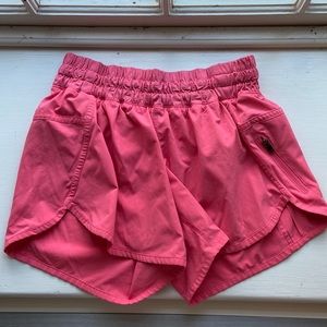 LULULEMON pink tracker short
